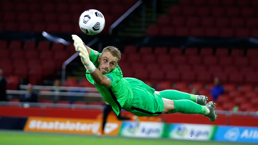 Jasper Cillessen missar träningsläger inför EM. Arkivbild.