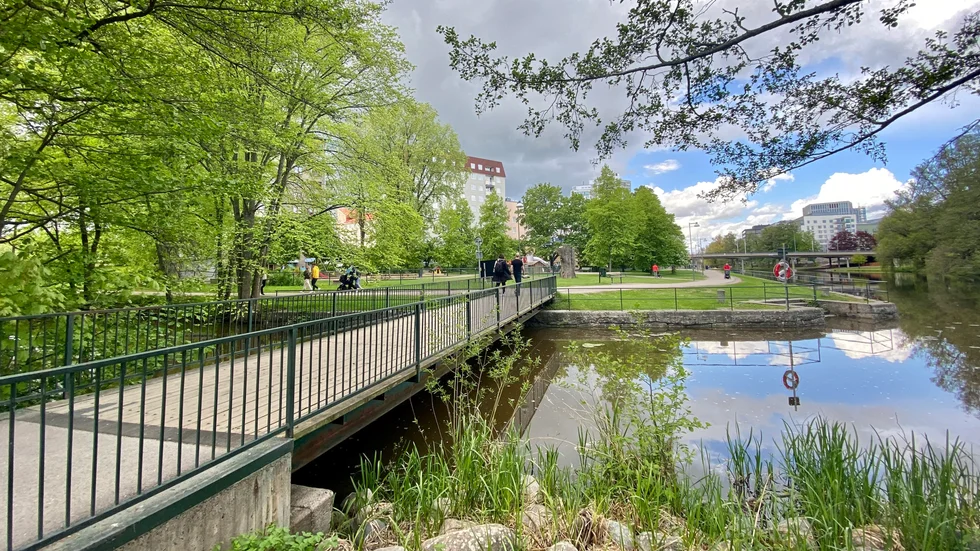 Bron över Tinnerbäcken är en av de broar som nu ska renoveras.