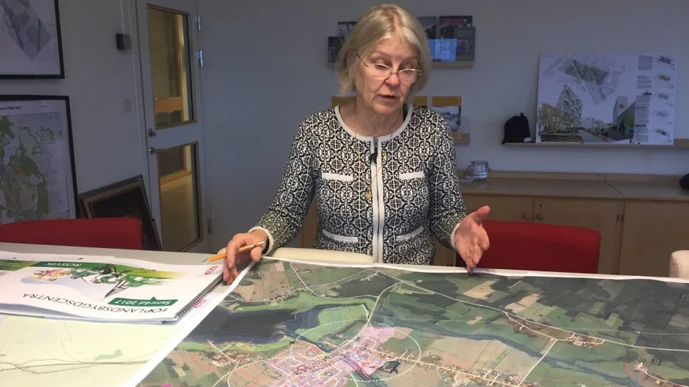 NYA SAMRÅD. "Det ska vara attraktivt att bo på landsbygden. Hälften av Piteå kommuns invånare gör det där det är viktigt att bibehåll och öka servicen, säger stadsarkitekt Gudrun Åström.