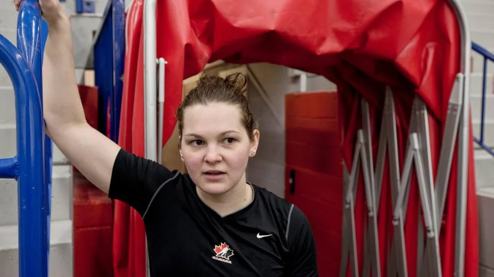 LÄMNAR. Jennifer Wakefield som gjorde succé i Munksund/S och Linköping spelar inte i högsta serien den här säsongen.