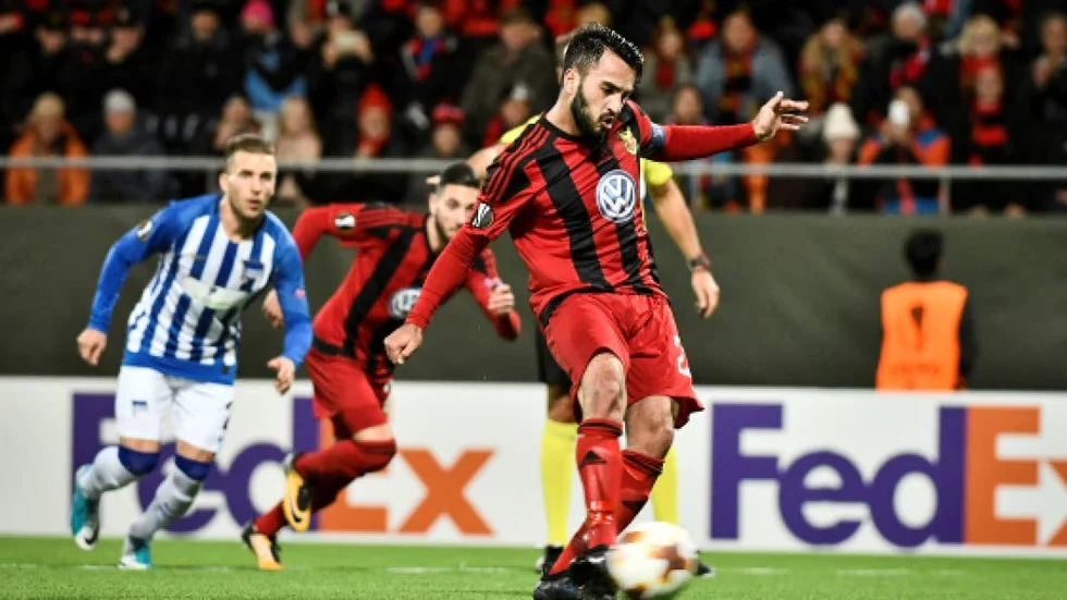 ÖSTERSUND 20170928
Östersunds Brwa Nouri sätter 1-0 på straff torsdagens fotbollsmatch i Europa League (grupp J) mellan Östersunds FK och Hertha Berlin på Jämtkraft Arena.
Foto: Robert Henriksson / TT / kod 11393