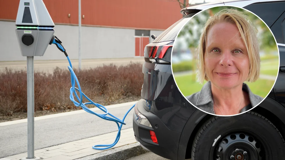 Jenny Holmberg, pressansvarig på Mälarenergi, berättar om bolagets satsning på nya laddstolpar i Eskilstuna.