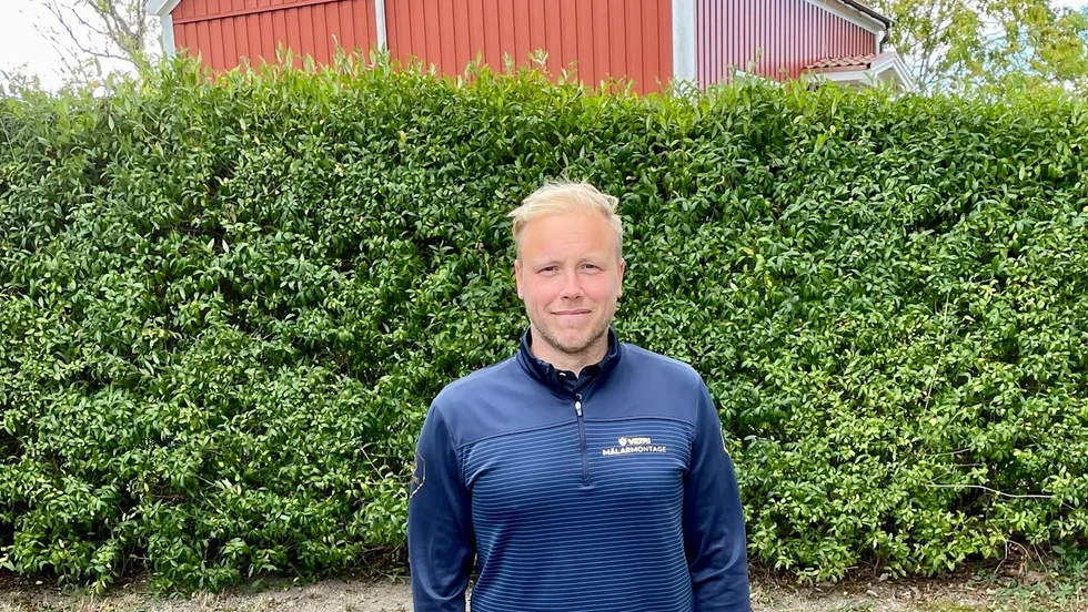 Joachim Anderlund gick omkring i ett lyckorus efter HIO:n i Närke. 36-åringen har ett förflutet som hockeyspelare i både Strängnäs HC och Åkers IF.
