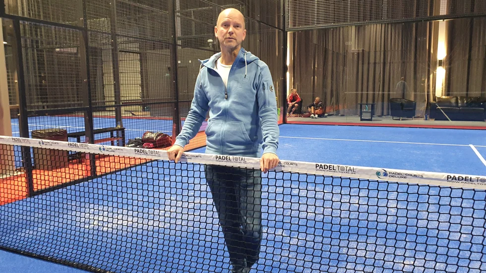 Jesper Carlander hoppas kommunen får upp ögonen för nyttan som racketklubben tillför: "Mitt hjärta klappar särskilt mycket för barn och ungdomar."