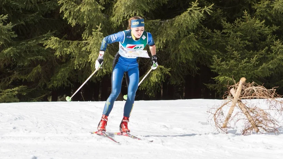Tove Alexandersson är flerfaldig världsmästare i både vanlig orientering och skidorientering. I veckan åker hon VM i Piteå.