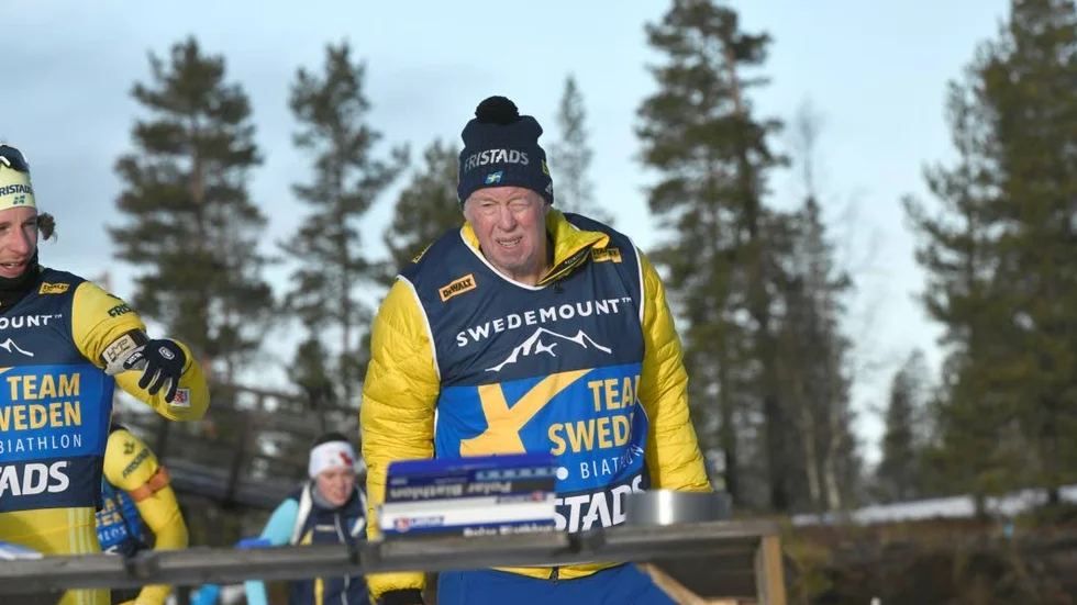 Wolfgang Pichler, förbundskapten, stoppade det svenska åkarna att delta på pressträffen.