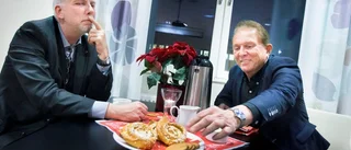 Backgårds flygresa får kritik