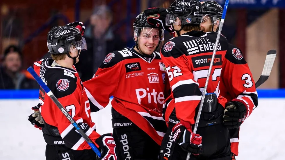 JUBEL. Piteå Hockey är vidare till play off 3.