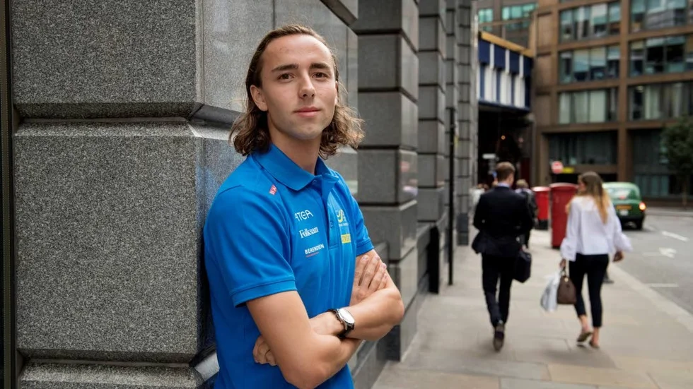 VM. Andreas Kramer laddar för VM i friidrott.