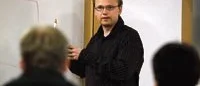 Föräldrar viktigare än 
 skolan för alkoholvanor
