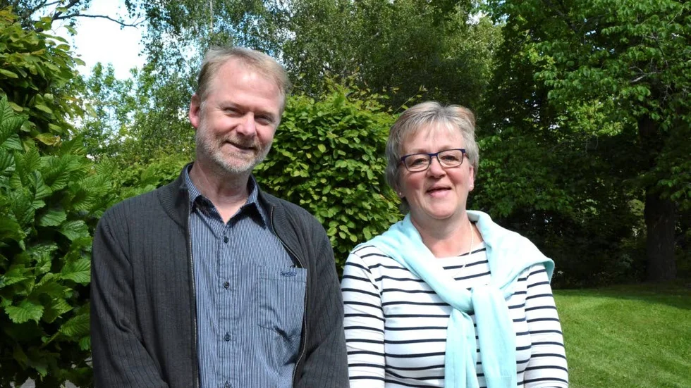 Står bakom beslut. Jens Samuelsson, socialchef samt Elisabeth Andersson, sektorchef vård och omsorg presenterade utvärderingen av hemtjänsten.