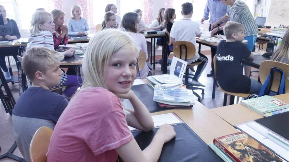 Bäst i klassen. Alva Holmsköld sålde mest majblommor i klass 4-5 på Dagsberg skola.