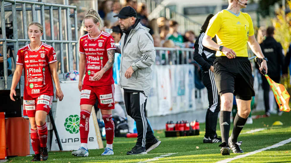 Hanna Andersson, Cecilia Edlund och Stellan Carlsson laddar om för match i svenska cupen onsdag kväll.