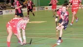 Marcus Johnssons Hagahöjden lyckades med bedrigten att förvandla 02 till 42 i säsongens sista hemmamatch mot Tranås. Men det hjälper  inte, Hagas tid i trean blir ändå bara ettårig.
FOTO: JANNE FORSBY