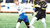 Patrik Jönsson har drabbats av en ny hjärtsmäll. Först efter VM-uppehållet i juli räknar han med att vara tillbaka igen. Han spelade så sent som mot AIK för två veckor sedan, varifrån den här bilden är hämtad.
FOTO: NICLAS SANDBERG