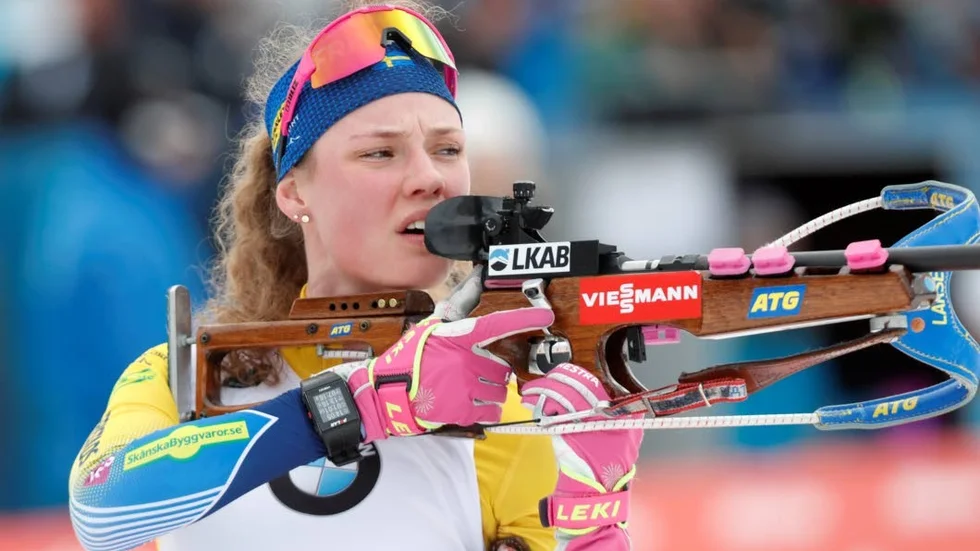 Hanna Öberg laddar om för en ny säsong i skidskytte. Swedan den förra har hon, förutom all träning, även hunnit spela i två tv-program.