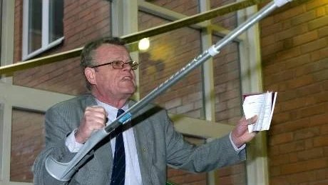 Ständigt på hugget. Landshövding Björn Eriksson går på DN debatt till storms mot den statliga förvaltningspolitiken. Arkivbild: Anita Kjellberg