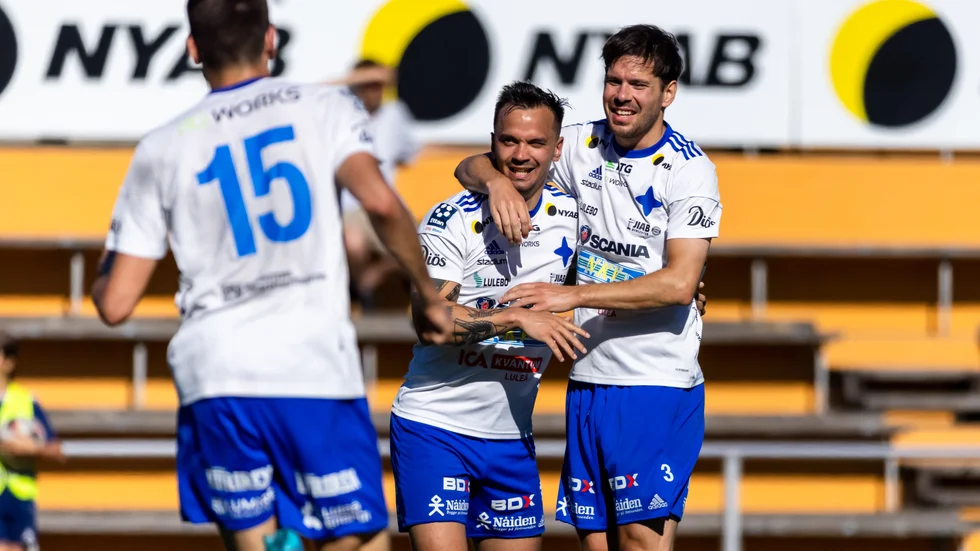 IFK Luleå körde över Umeå FC Akademi i omstarten.