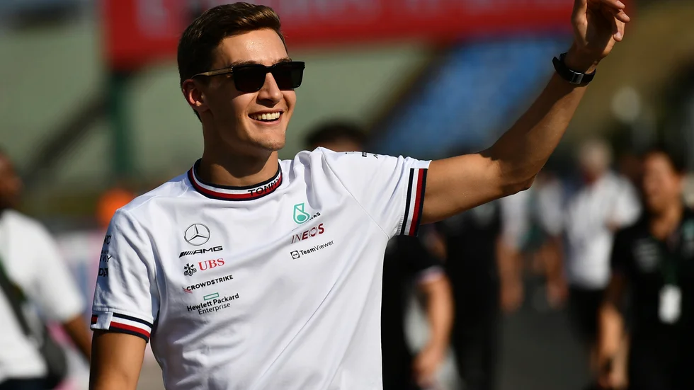 George Russell tar karriärens första pole position.