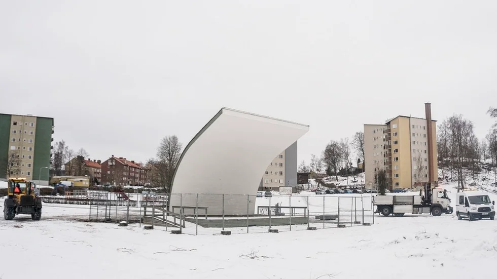Scenen "Gapskrattet" i Sveaparken i Flens kommun ska renoveras under våren 2018.
