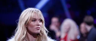 Världen ligger för Zara Larssons fötter
