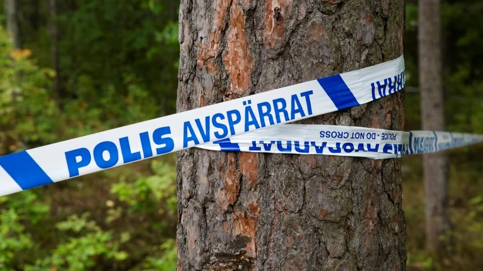 Platsen har spärrats av för teknisk undersökning och arbetar med att få klarhet i vad som har hänt. Arkivbild.