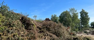 Avfallshög brann i Nyköping – en klimatfråga: ”Behöver vattnas och röras om”  