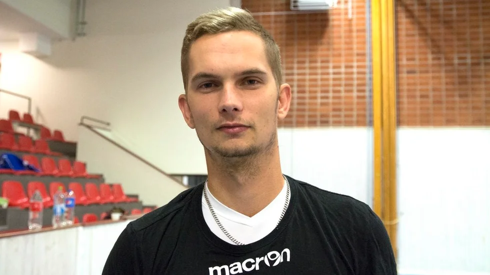 Tomas Mroz blev bäste poängplockare och var duktig i förlustmatchen mot Örkelljunga.