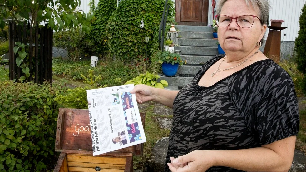 Majsan Wickert blev upprörd av att hitta Sverigedemokraternas kampanjtidning i sin brevlåda, med hennes adresslapp på, och vill se ett förbud mot politisk adresserad direktreklam. FOTO: TOMAS NILSSON