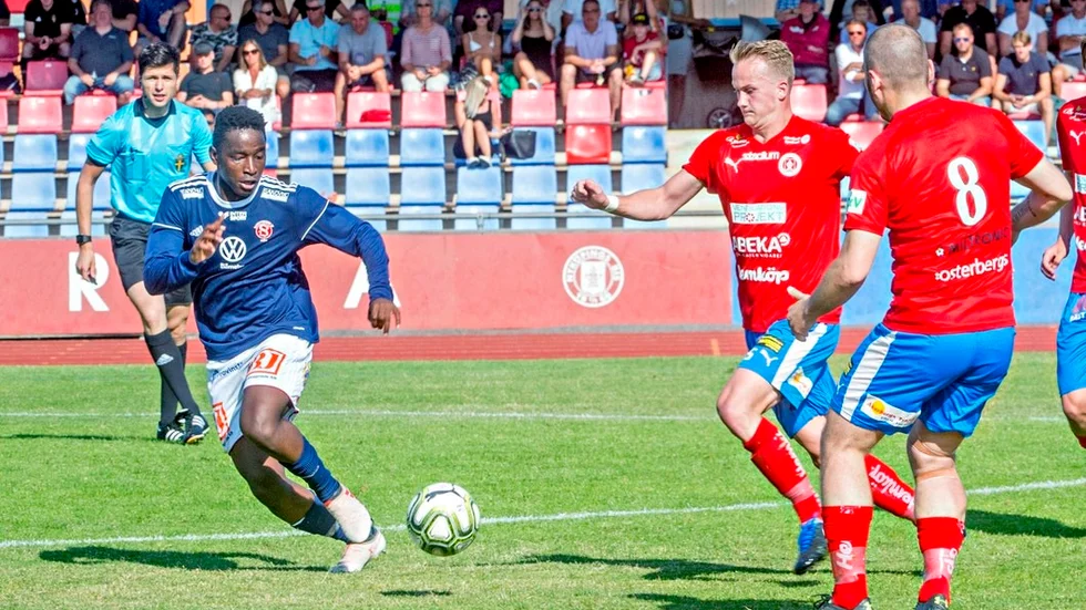 Noi Olafssons har ingen brådska att förnya kontraktet med Bissarna, tar matchen mot Assyriska i första hand.