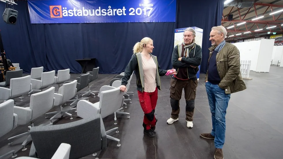Maria Spring och Hasse Johansson, mässansvariga från arrangören PR & media, tillsammans med Ulf Westman jubileumsgeneral för Gästabudsåret 2017 förbereder inför Sveriges näst största bomässa i helgen.