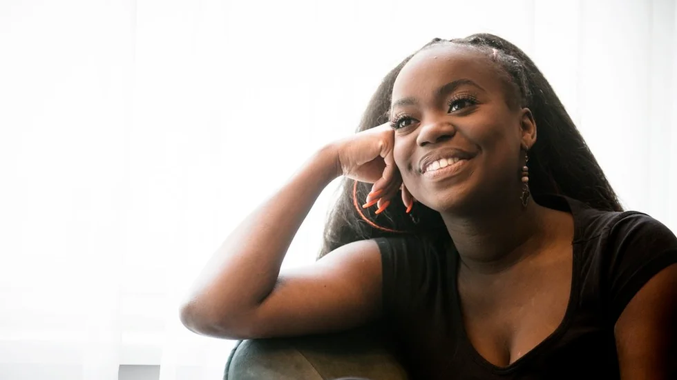 Renaida Braun har fostrats i Nyköpings musikskola. "Det betydde så mycket för mig", säger hon. Nu har hon huvudrollen i en serie som sänds i SVT nästa år.