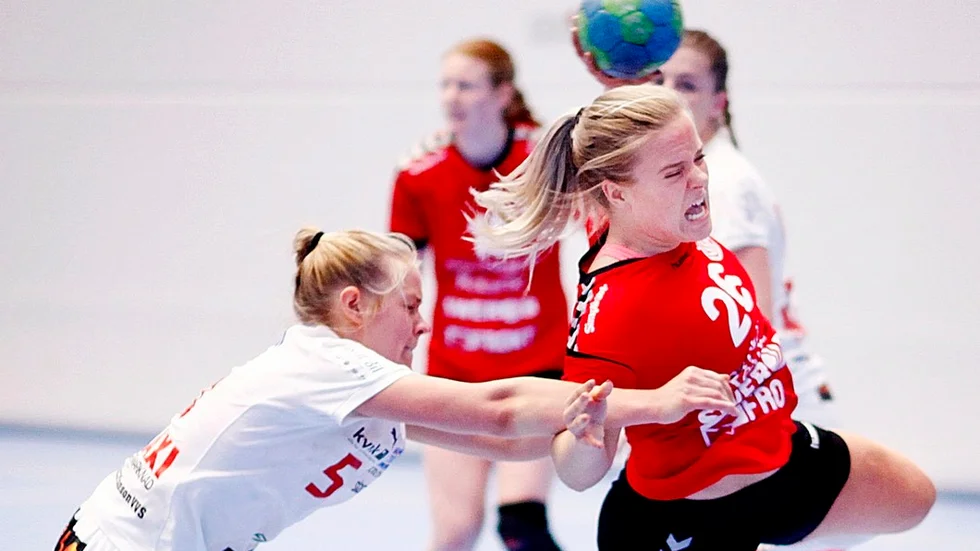 Moa Lindqvist och de andra i Guif spelar under lördagen bortamatch mot bottenkollegan Kärra i Lillekärrshallen.