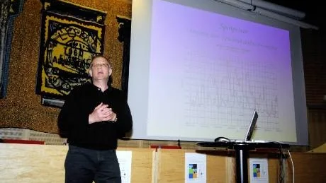 SE OM SITT HUS. Att det finns mycket pengar att hämta och energi att spara om man ser om sitt hus och verksamhet, berättade forskningsingenjören  Peter Karlsson, Linköpings universitet.