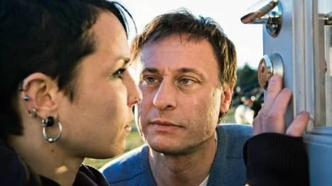 Noomi Rapace och Michael Nyqvist spelar huvudrollerna i filmatiseringen av Stieg Larsson Millennium-trilogi.