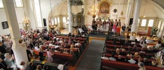 Högtryck i kyrkan på skolavslutningen