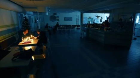 Stearinljus var det som gälldeunder strömavbrotten.