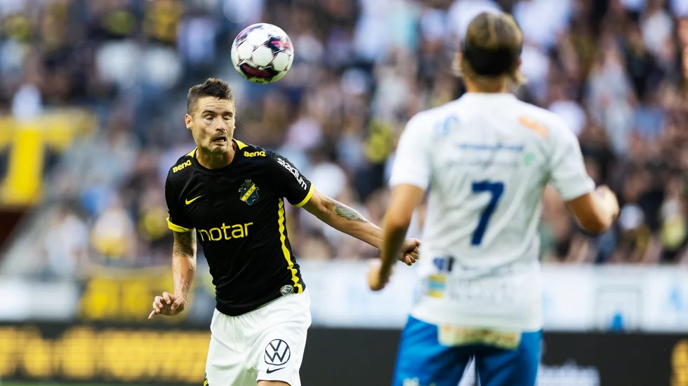 Mikael Lustig avslutar snart karriären i AIK – och fick inte det SM-guld han hade hoppats på. Arkivbild.