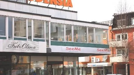 SLÄCKS. Blir det ingen överenskommelse med nuvarande ägarna måste kommunen ses sig om efter nya - och det snabbt. Annars släcks lyset på Bodensia efter sommaren.
