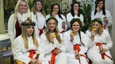 Vad passar bättre att avsluta Luciadagens många gästspel med än att äta lussekatter?
