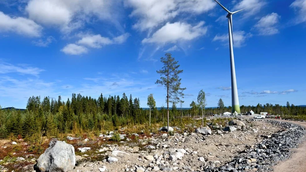 Ändrar detaljer. Mark- och miljödomstolen ändrar detaljer i domen som rör andra etappen av vindkraftparken Markbygden.