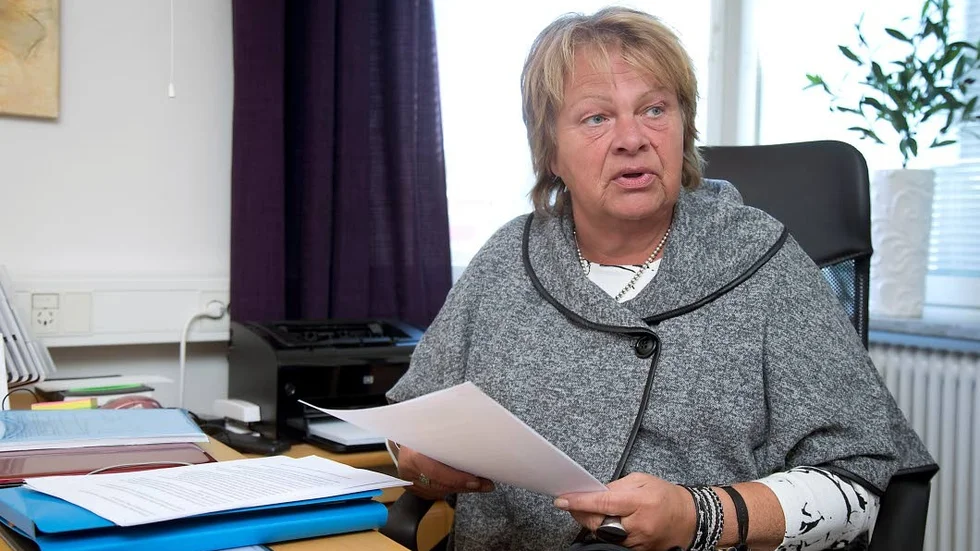 Demensföreningens ordförande i Piteå har fått sitt mailkonto kapat. "Det är fruktansvärt", säger Carina Lindegren.