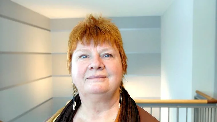 LOVAR PLATS. Hygienöverläkaren Kia Karlman säger att alla som behöver sjukhusvpård kommer få det trots problemen med influensautbrottet. det kan bli aktuellt att patienter får läggas in på andra sjukhus än i Sunderbyn.