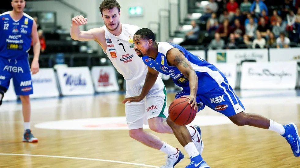 Keith McLeod gjorde nio poäng i matchen.