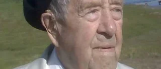 100 ÅR