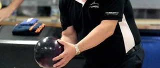 Vinst och förlust i bowlingpremiär