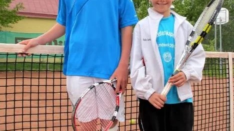 Arvid Norén och Lovisa Holmbom, Piteå Tennisklubb, lyckades bra i Rivieratennisen. Inte minst Arvid som vann herrsingel A. (Arkivbild)