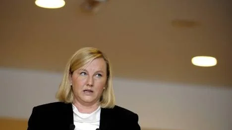 En av alliansregeringens mest anonyma ministrar Ewa Björling, m, kan konstatera att WTO-mötet i Genéve blev en besvikelse. Efter sju år av förhandlingar blev det inget avtal.