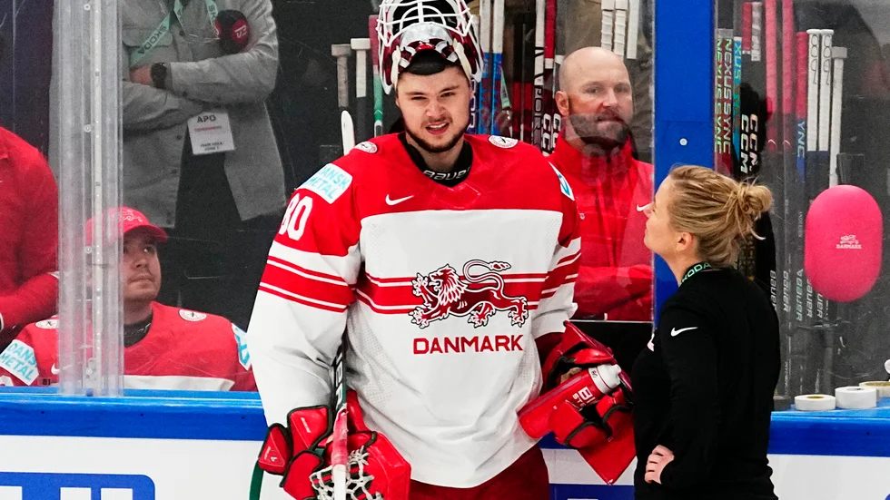 Danmarks målvakt Frederik Dichow tvingades bryta matchen mot USA med en befarad hjärnskakning. Nu lämnar han VM.