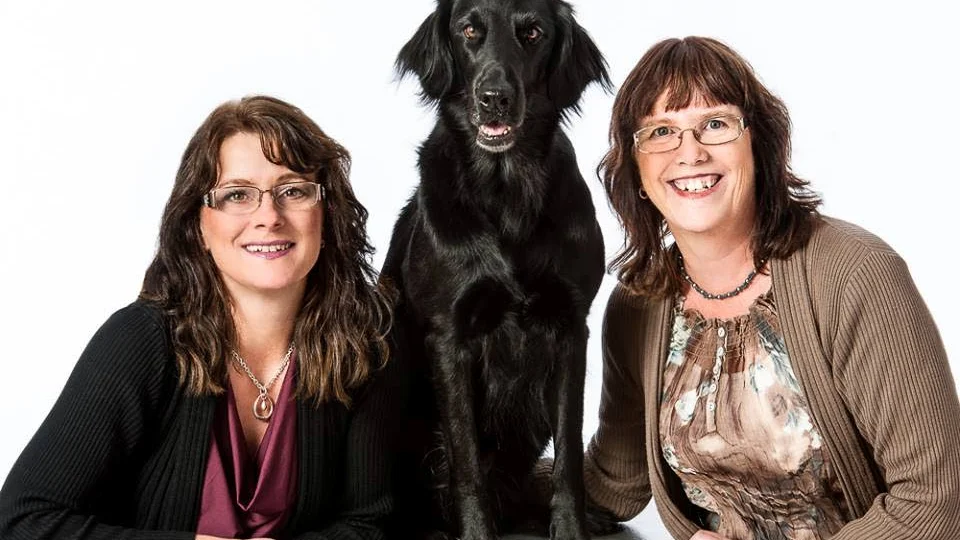 Catharina "Cattis" Olveby, Smilla och Evis Löfgren, under Smillas glansdagar. Smilla är nu i hundhimlen.